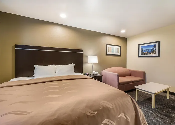 Quality Inn & Suites Near Nas Fallon