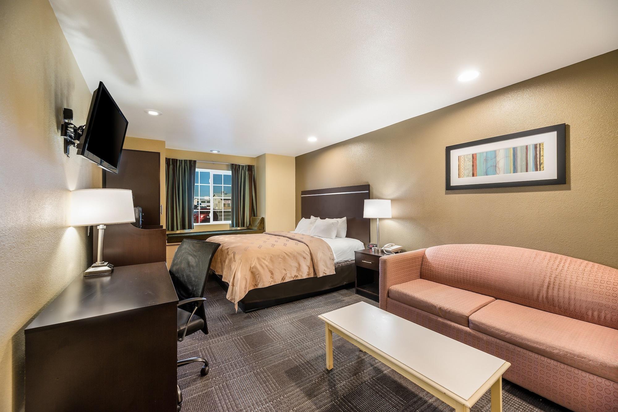 Hotel Quality & Near Nas Fallon