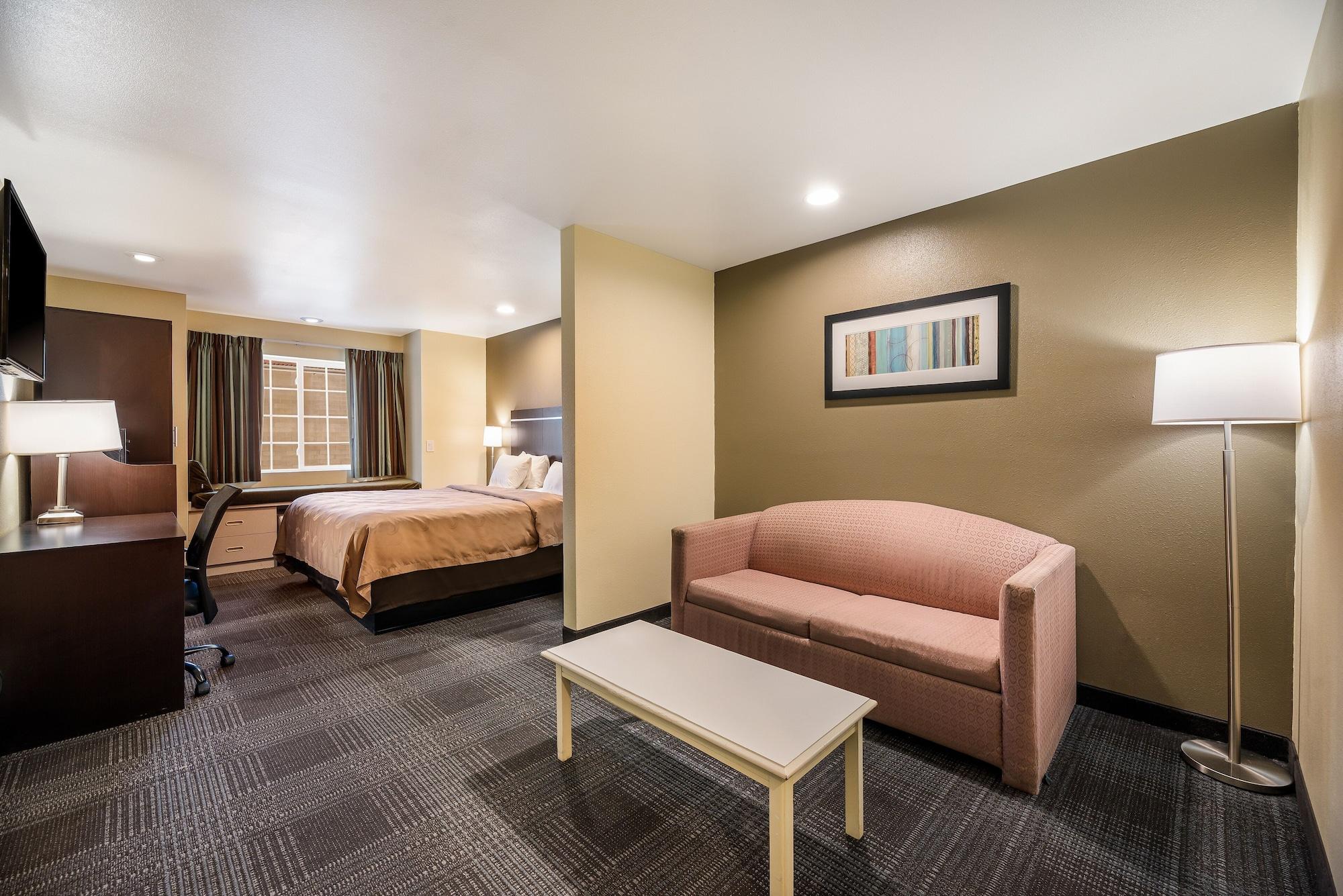 Quality & Near Nas Hotel Fallon