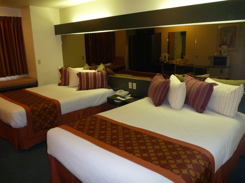 Quality & Near Nas Hotel Fallon